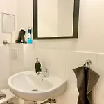 Appartement Banksy - Art & Fun Mit 2 Balkonen - 6 Betten *