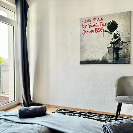 Banksy - Art & Fun Mit 2 Balkonen - 6 Betten Appartement Hanovre