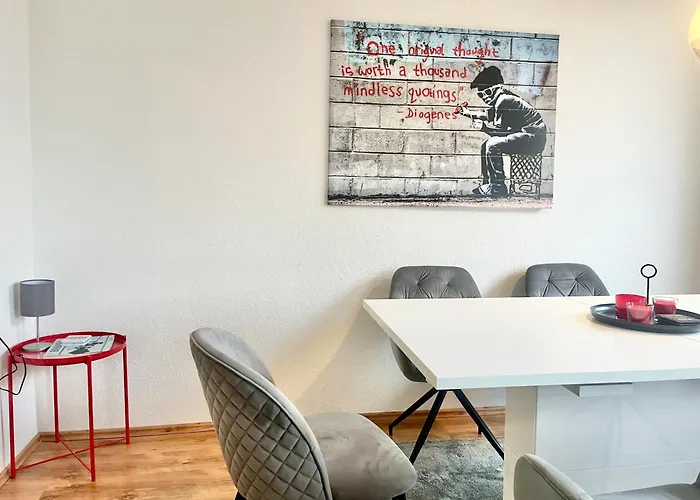 Banksy - Art & Fun Mit 2 Balkonen - 6 Betten Apartment Hannover
