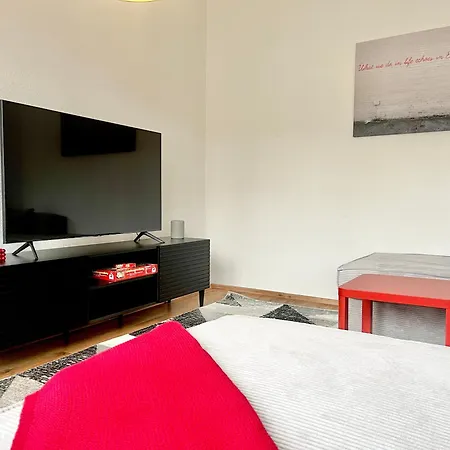 Banksy - Art&fun Mit 2 Balkonen - 6 Betten *