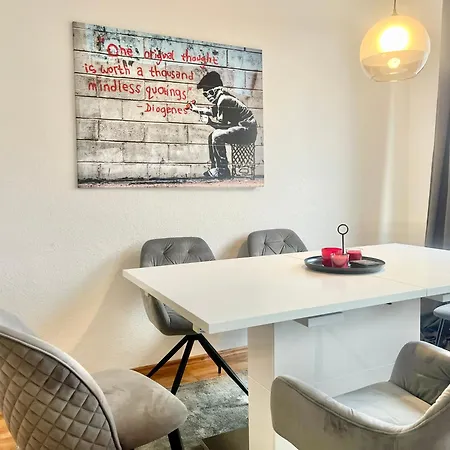 Banksy - Art&fun Mit 2 Balkonen - 6 Betten * Hannover